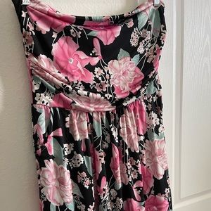 Plus Size Strapless Maxi Dress - Floral print